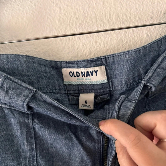 Old Navy Chambray Utility Shorts 5In Inseam Classic Denim Core Preppy Timeless - Picture 5 of 9